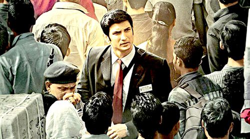 Fans get special treat from M S Dhoni biopic makers, , 2016