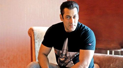 Salman Khan & family not moving out of Galaxy Apartments, , 2016