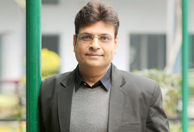 Lyricist Irshad Kamil charged only Re. 1 to pen lyrics of ‘Pink Anthem’, , 2016