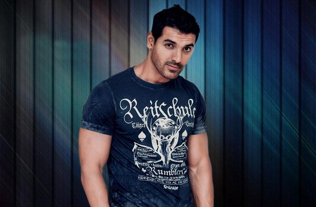 John Abraham allegedly slapped a fan but there is another version to it, , 2016