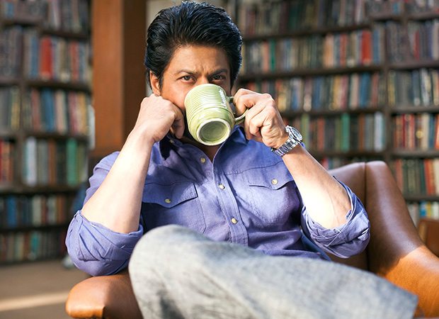 Shah Rukh Khan is there from 20 minutes before interval right till the end in Dear Zindagi, , 2016