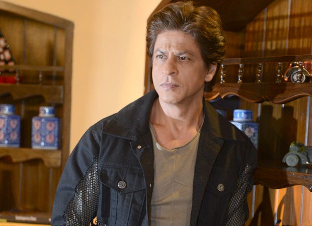 Shah Rukh Khan slapped with legal notice after Bhopal man develops rashes using a shaving cream, , 2017