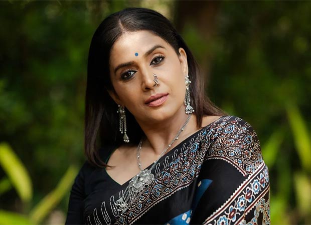 Sonali Kulkarni stranded for 5 hours in Mumbai traffic, shares distress video:    This is scary, , 2026